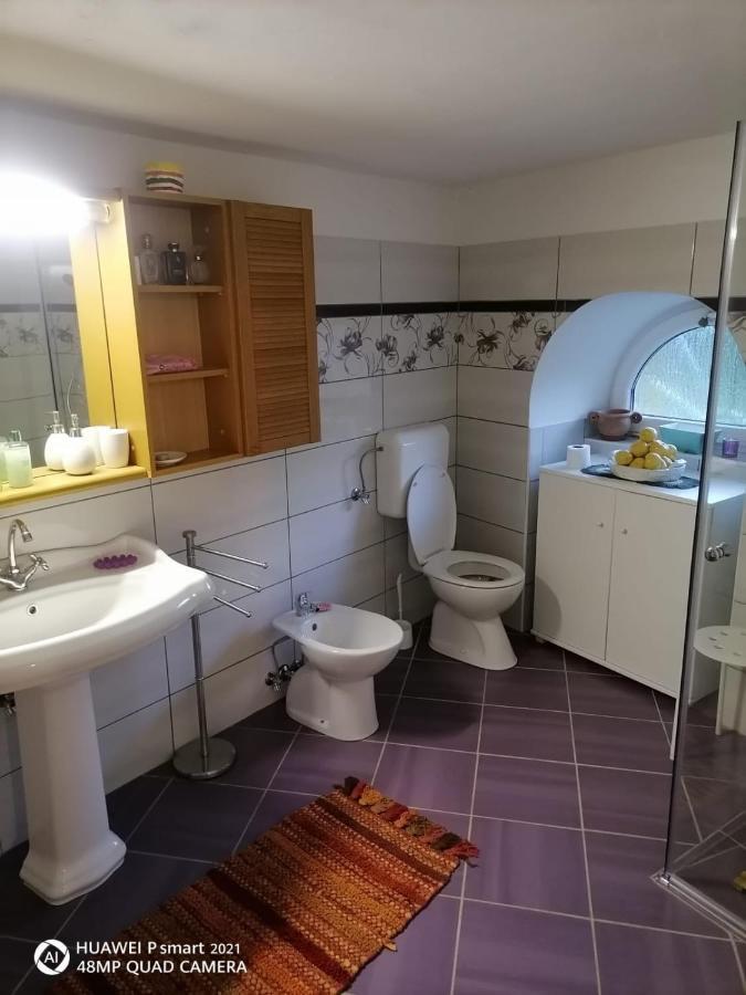 Kalista Villa Jurdani Luaran gambar