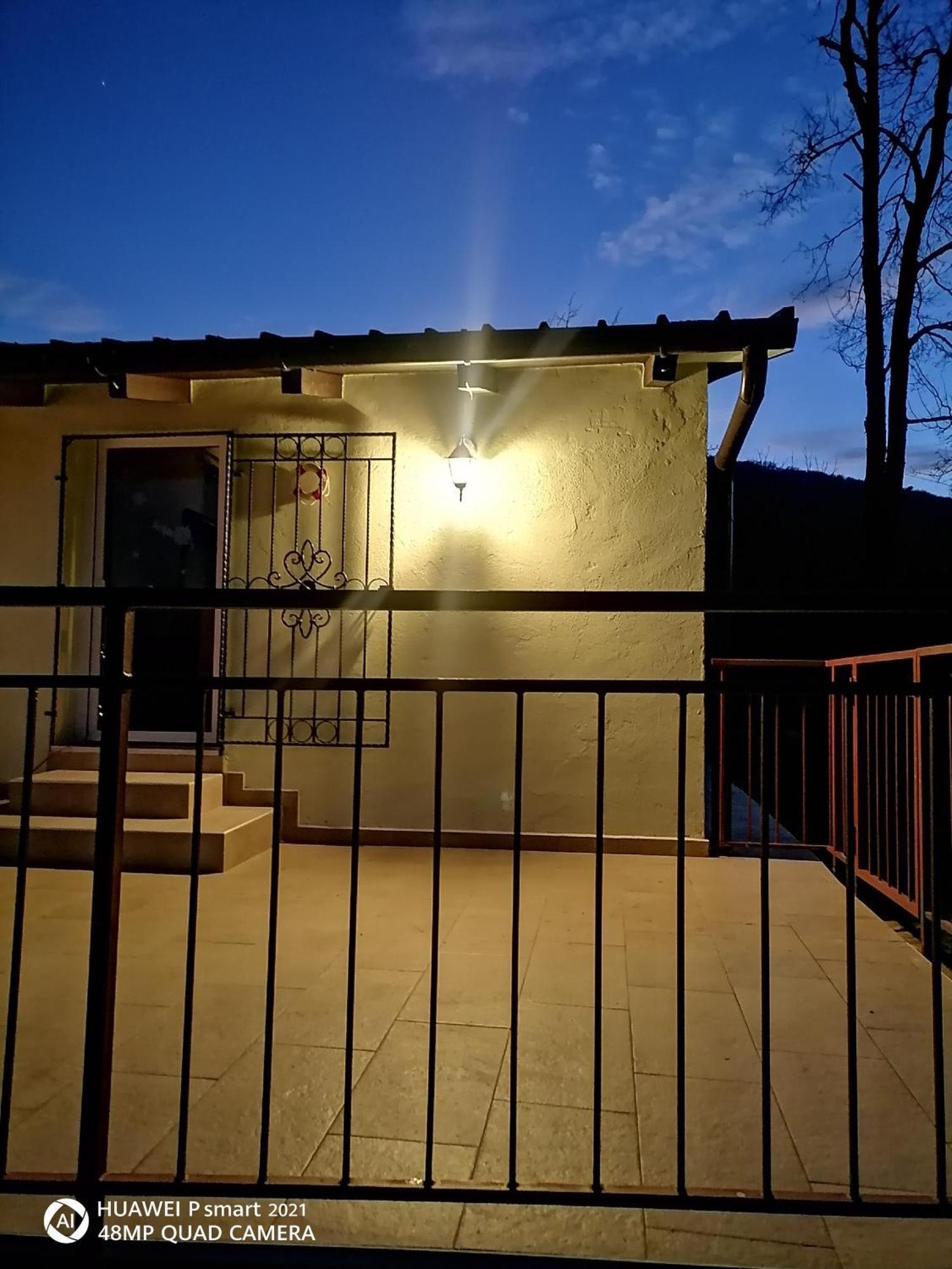 Kalista Villa Jurdani Luaran gambar
